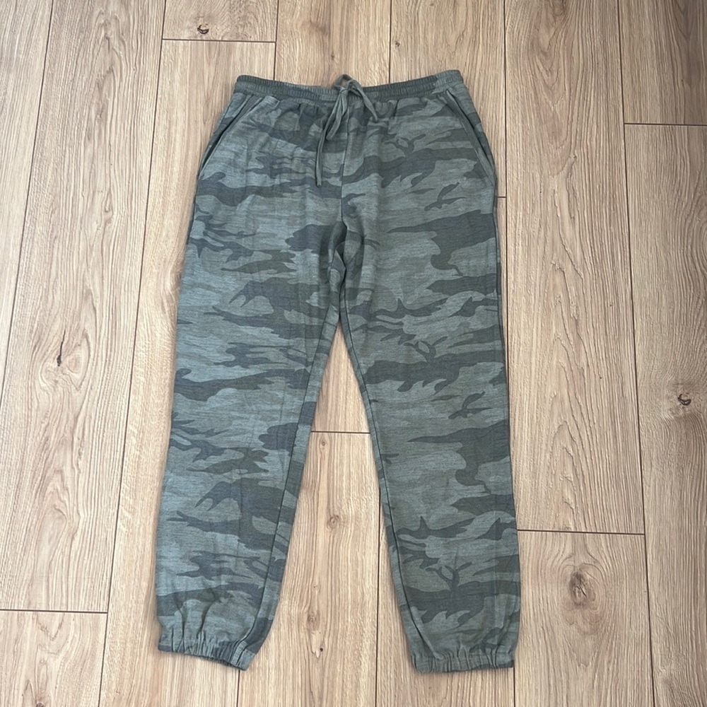 Fate Camo French Terry Joggers